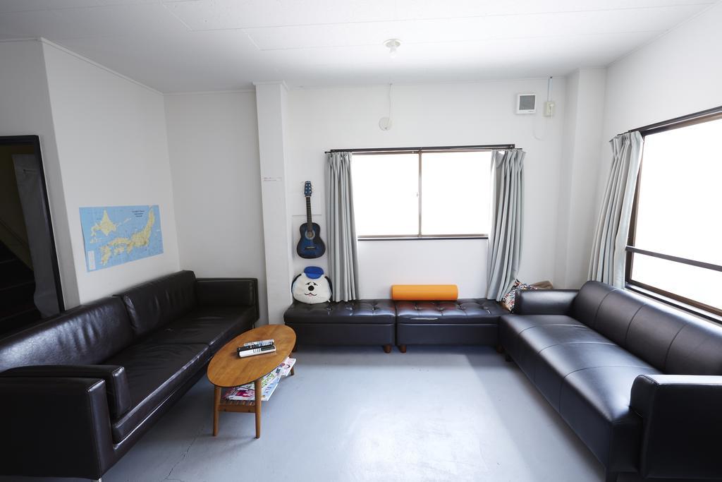 Daikoku Hostel Osaka Exterior foto