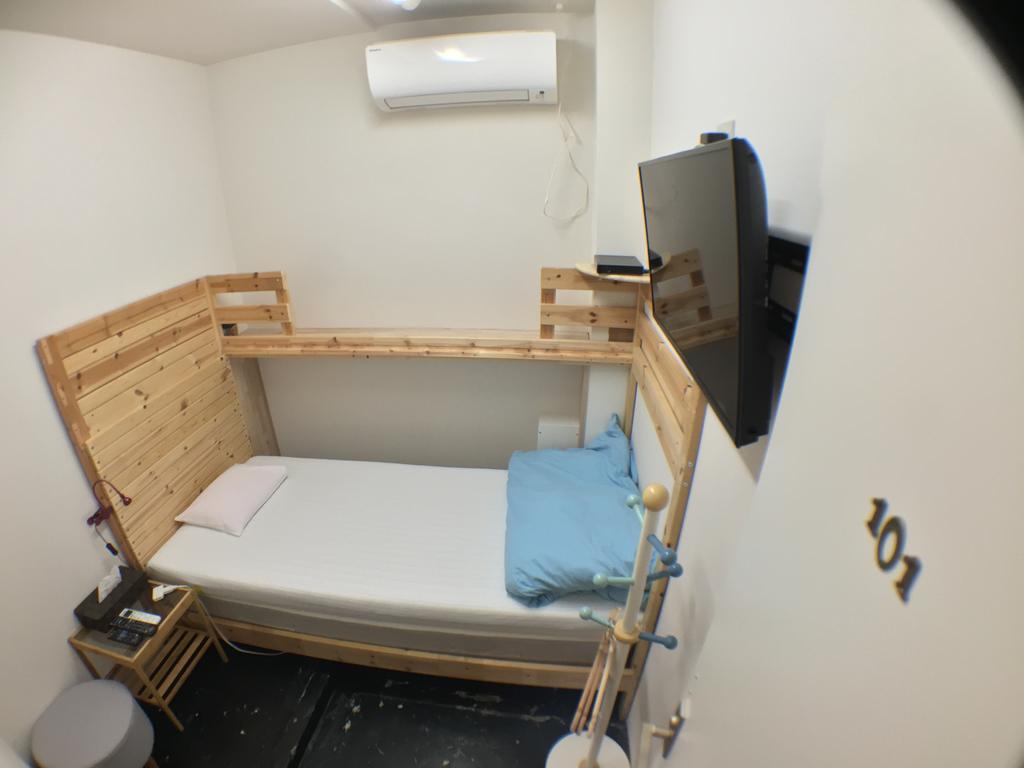 Daikoku Hostel Osaka Exterior foto