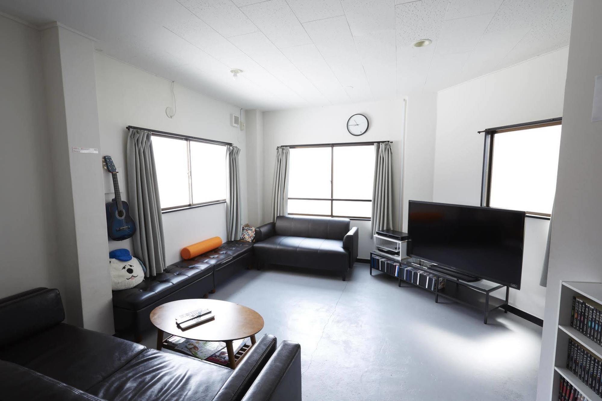 Daikoku Hostel Osaka Exterior foto